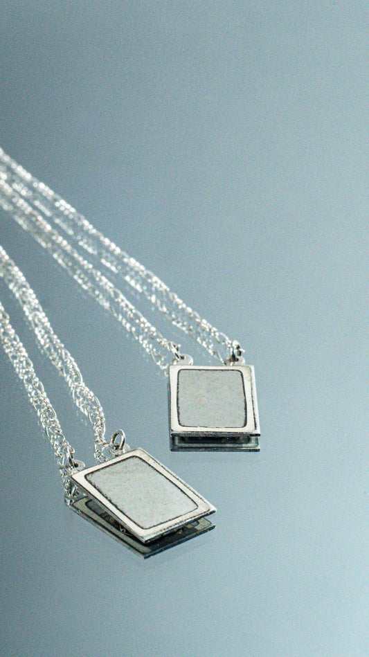 Escapulario Plata Iniciales